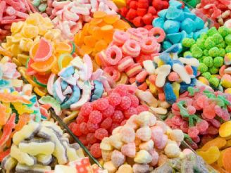 د زړه شکلونه، ګلابونه، او د لیک عناصر